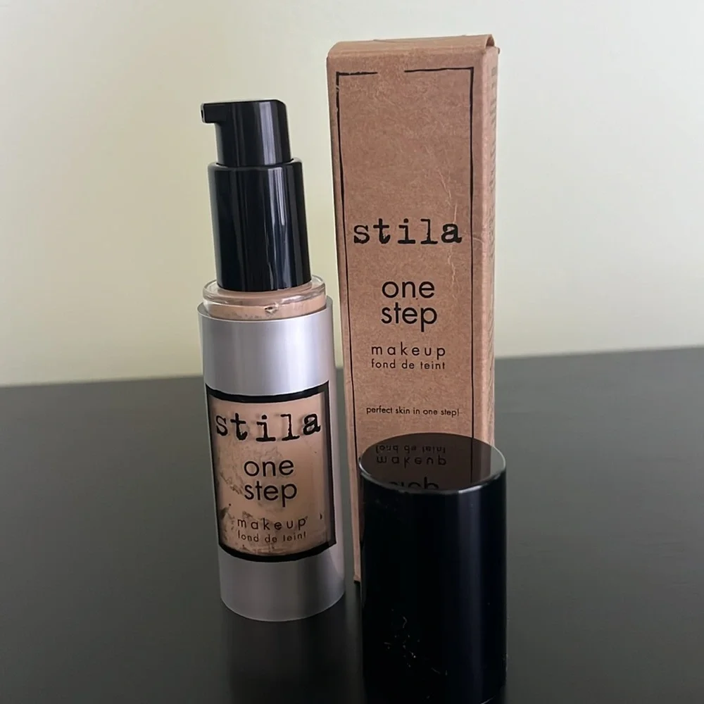 Stila One Step Makeup Fair Foundation